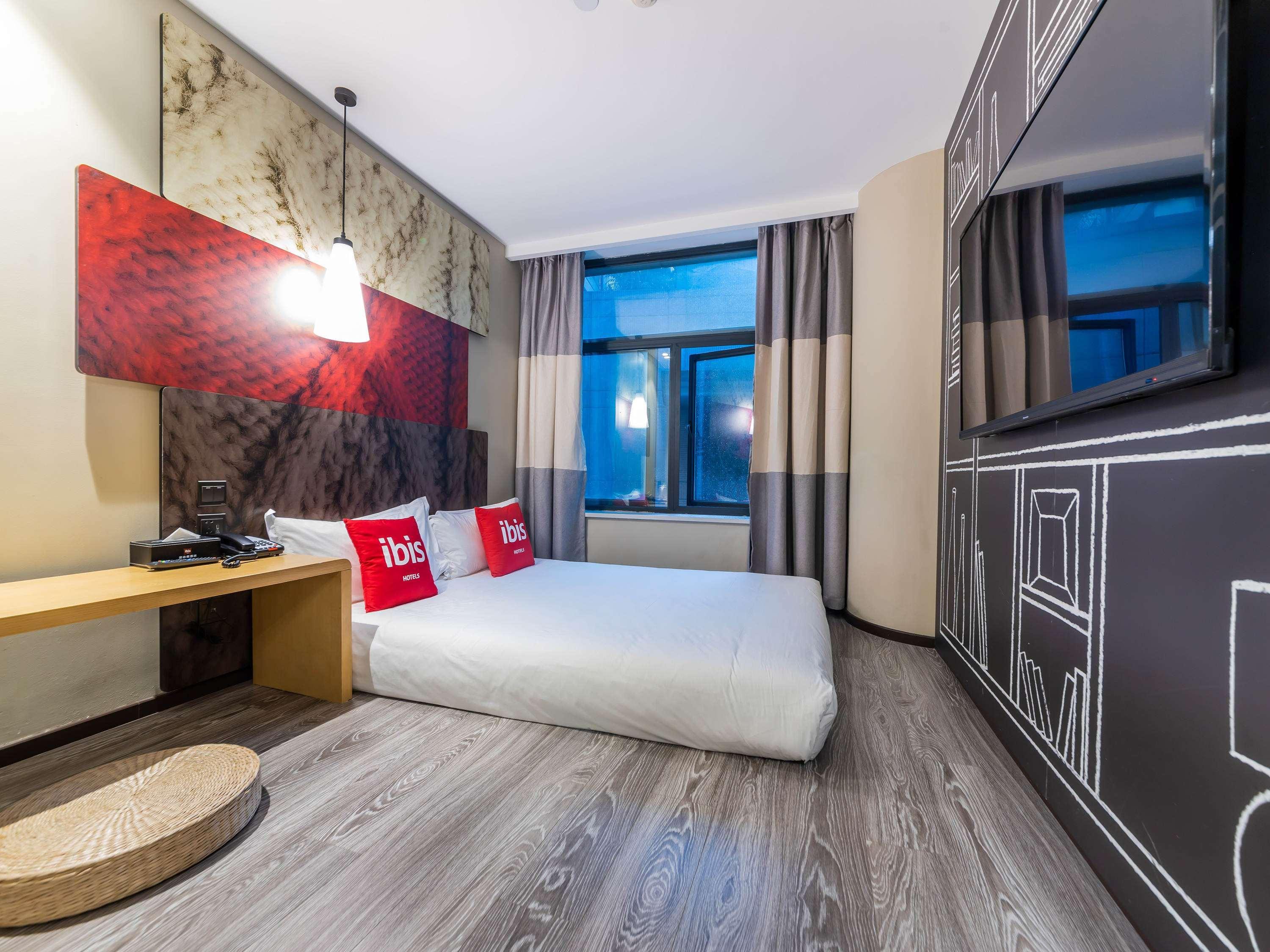 Ibis Chongqing Jiefangbei Pedestrian Street Hotel Extérieur photo