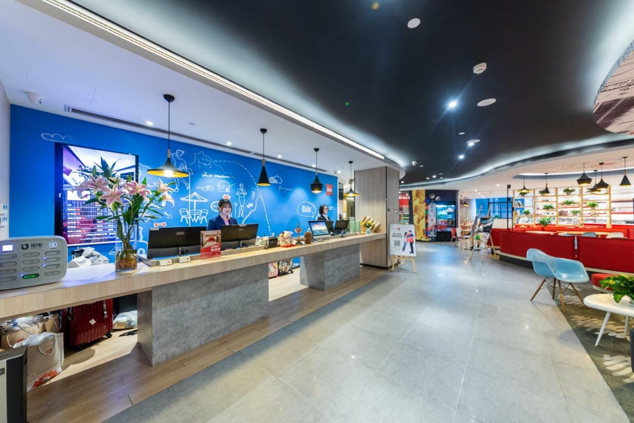 Ibis Chongqing Jiefangbei Pedestrian Street Hotel Extérieur photo
