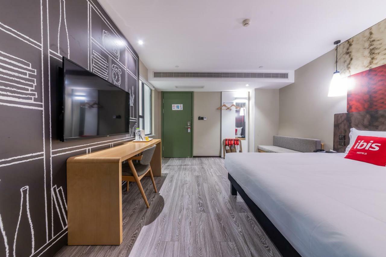 Ibis Chongqing Jiefangbei Pedestrian Street Hotel Extérieur photo