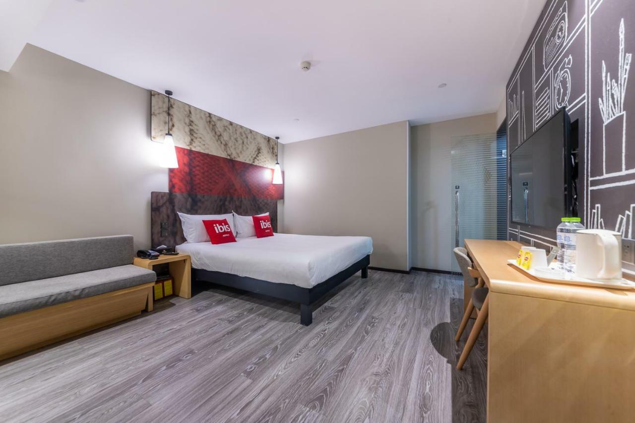 Ibis Chongqing Jiefangbei Pedestrian Street Hotel Extérieur photo