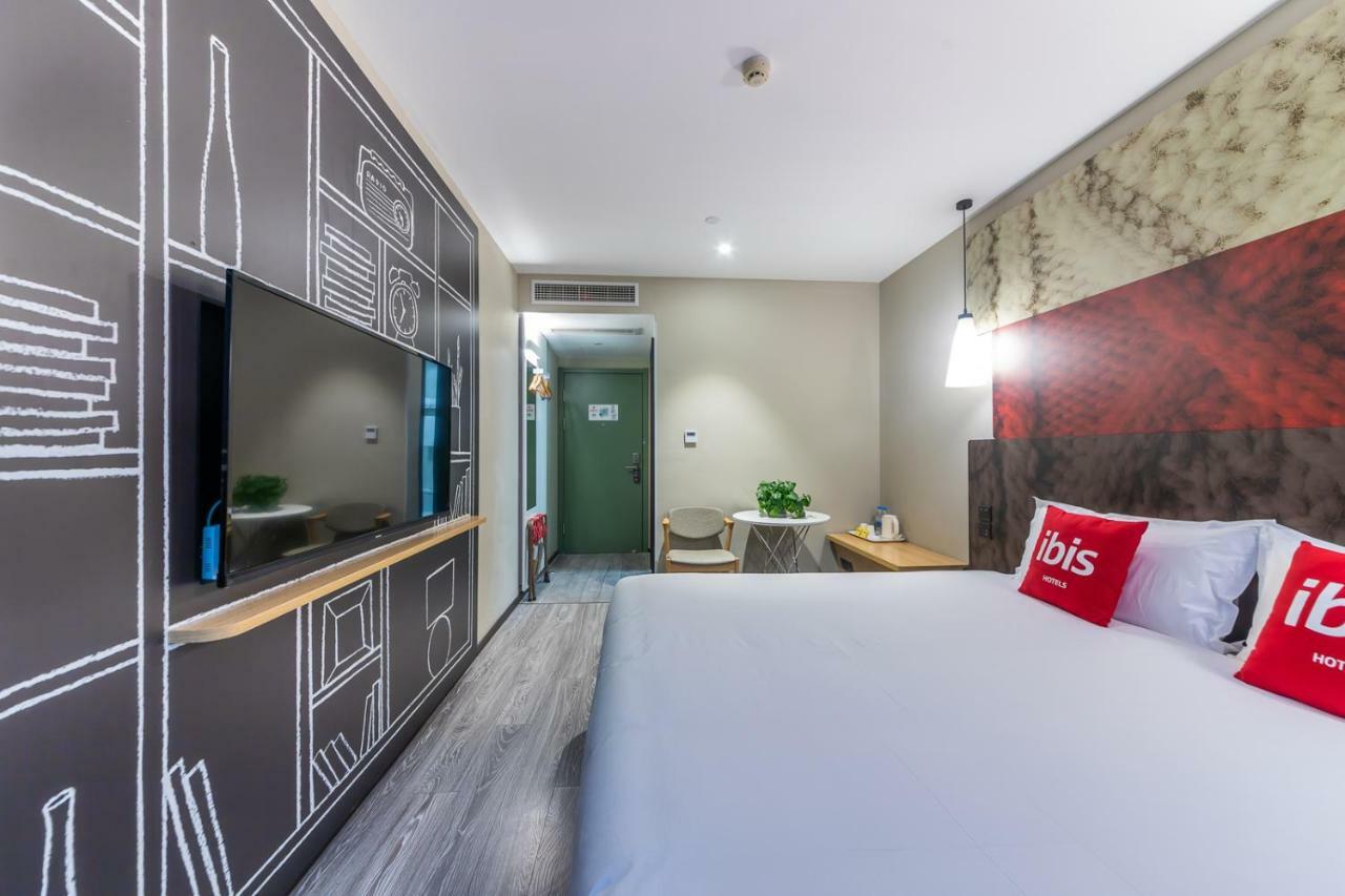 Ibis Chongqing Jiefangbei Pedestrian Street Hotel Extérieur photo